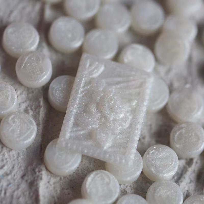 Wax (50g/pack) about 170 capsules