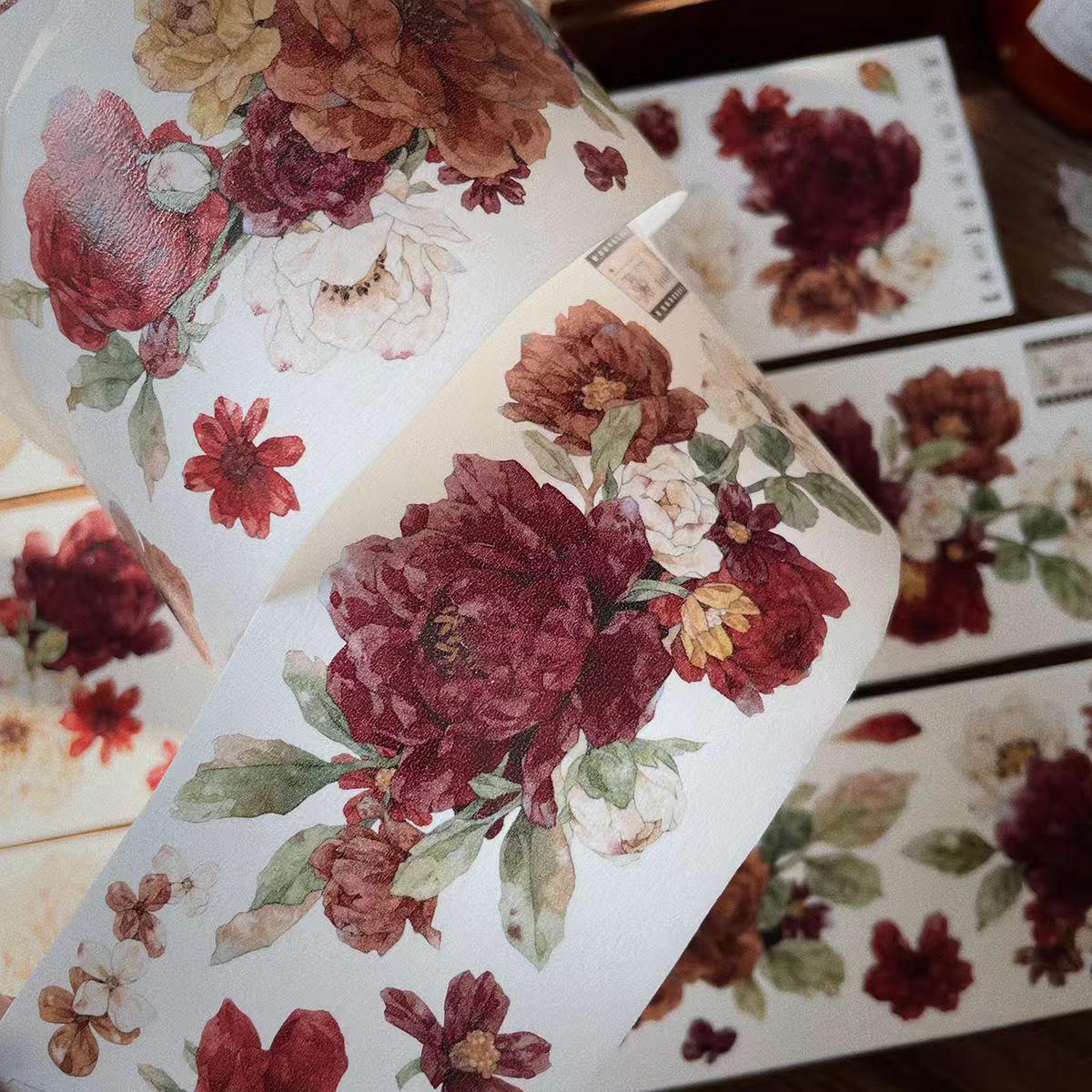 Journal tape (Red and White Flowers) 5 meters/roll